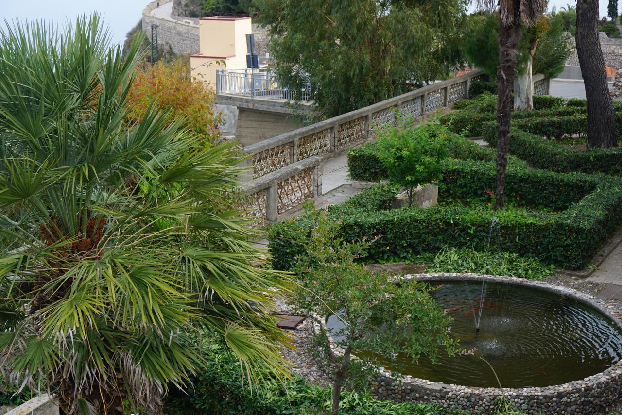 פורצה דרגו Hotel Villa Souvenir מראה חיצוני תמונה